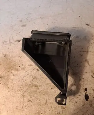 BMW X6 M Air intake duct part 9175466
