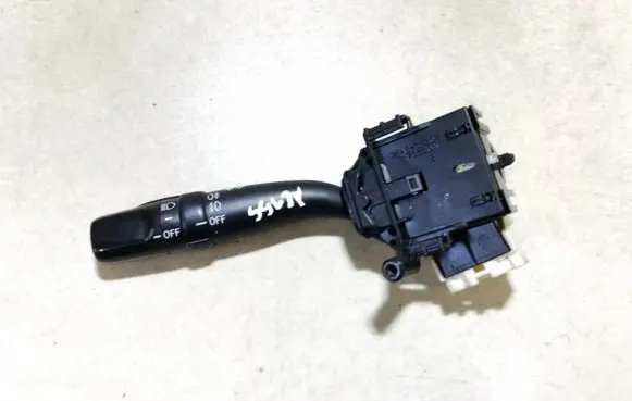 Toyota Avensis T250 Indicator stalk 173650