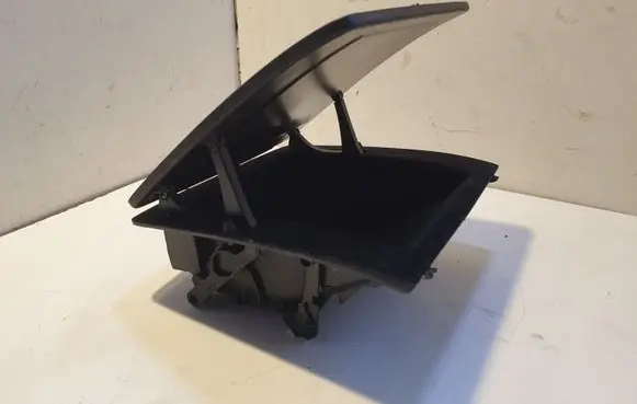 Volkswagen Touran I Glove box 315360100 1T1857921A