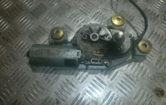 Ford Mondeo MK I Rear window wiper motor 0390201521
