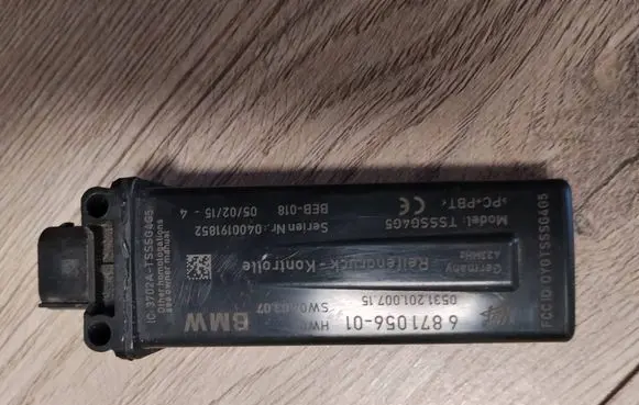 BMW 6 F12 F13 Tire pressure control unit 6871056