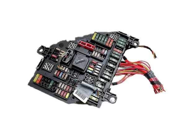 BMW 5 F10 F11 Fuse module 9210857