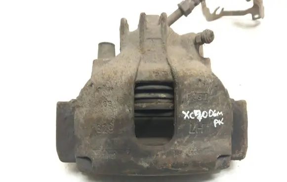 Volvo XC70 Front brake caliper