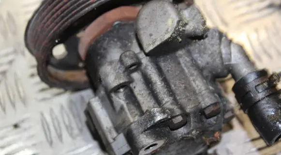 Audi A3 S3 8L Power steering pump