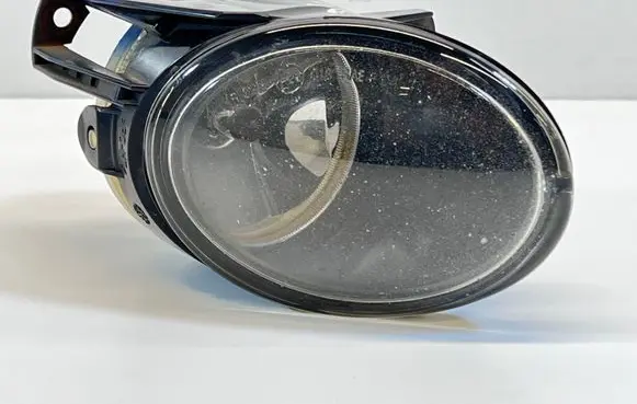 Volkswagen PASSAT B6 Front fog light 3C0941700A