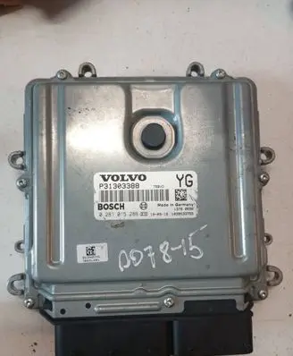 Volvo V60 Engine control unit/module 31303388