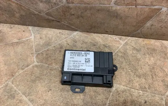 Mercedes-Benz E W212 Fuel injection pump control unit/module A2129003408