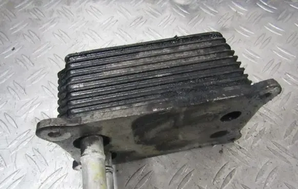 Engine oil radiator