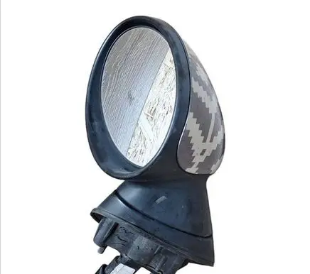 Front door electric wing mirror