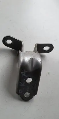 KIA Sportage Front door lower hinge 