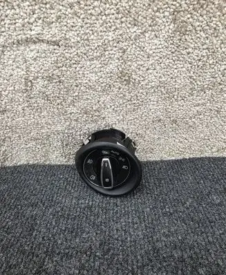Light switch