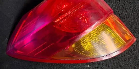 Subaru Legacy Rear/tail lights 22020792