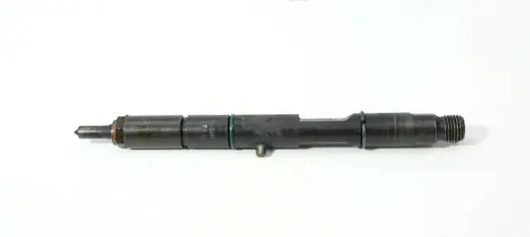Audi A4 S4 B5 8D Fuel injector 059130201E