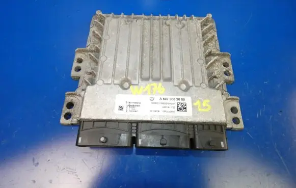 Mercedes-Benz A W176 Engine control unit/module A6079002000