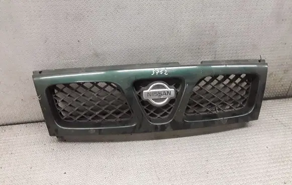 Nissan Terrano Front bumper upper radiator grill 1966I01