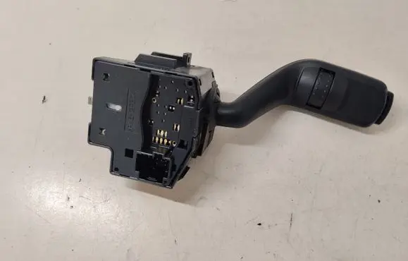 Ford Focus C-MAX Indicator stalk 3M5T13335BD