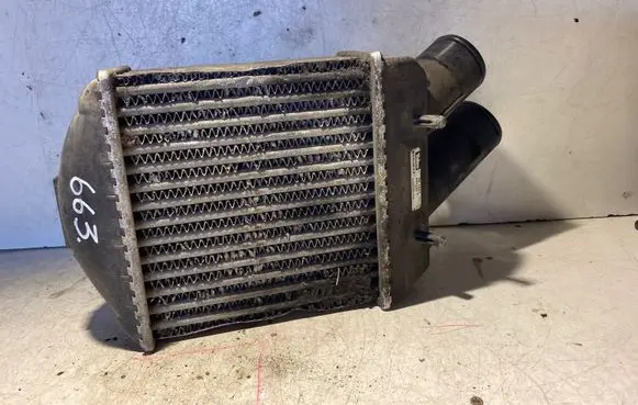 Renault Scenic I Intercooler radiator 7700838130B 849396F IA1003