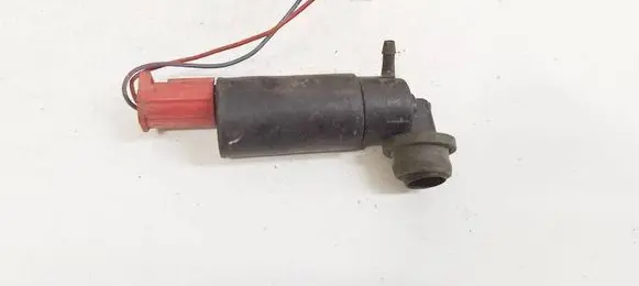 Toyota Avensis T250 Windscreen/windshield washer pump