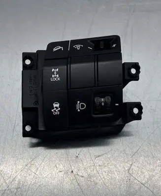 Hyundai Santa Fe Headlight level height control switch 937102W740