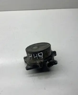 Audi A6 S6 C5 4B Vacuum pump 72260806C 057145100G 03T3430267