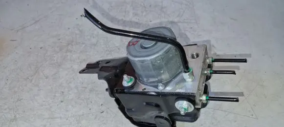 Renault Koleos II ABS Pump 476600751R