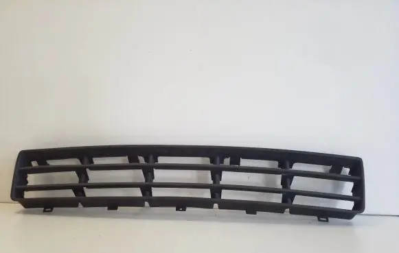Front bumper lower grill