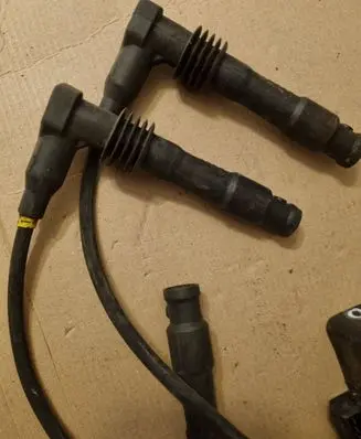 Opel Vectra B Ignition plug leads 
