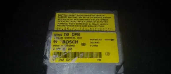 Mitsubishi Carisma Airbag control unit/module 0285001236 mr309116dpb