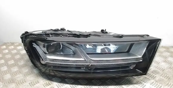 Audi Q7 4M Headlight/headlamp 4M0941034 7PP941572AB 4M0907397AB