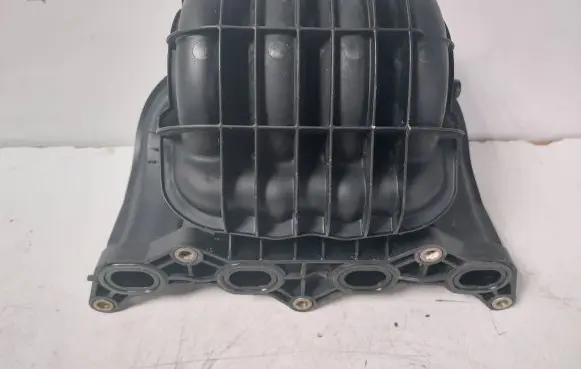Toyota Yaris Intake manifold 2900309819