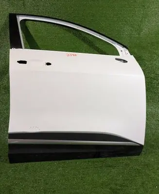 KIA Sportage Front door