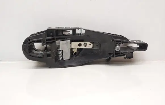 Rear door exterior handle/bracket