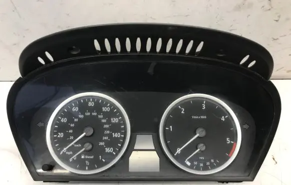 BMW 5 E60 E61 Speedometer (instrument cluster) 62116958601 110080213 210372000494
