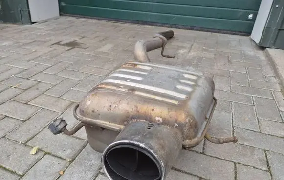 Mercedes-Benz C W203 Muffler/silencer A2034910800 SN1515 05M11