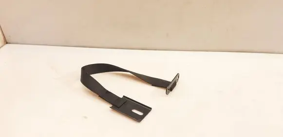 Battery bracket
