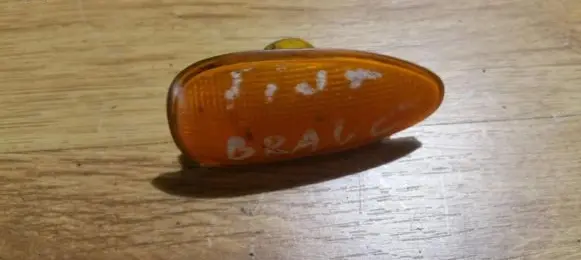 Fiat Bravo - Brava Front fender indicator light