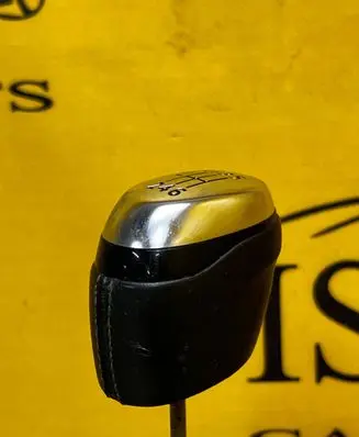 Renault Megane IV Gear lever shifter trim leather/knob 328657072R