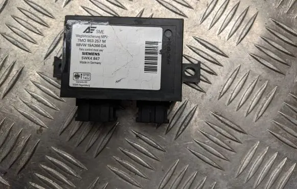 Volkswagen Sharan Immobilizer control unit/module 7M0953257M 98VW19A366DA 5WK4847