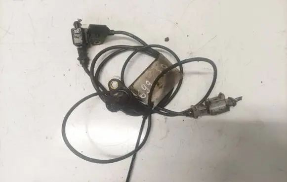Volkswagen PASSAT B5.5 Crankshaft position sensor 1J0973723G
