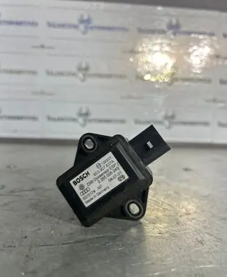 Audi A4 S4 B6 8E 8H ESP acceleration yaw rate sensor 8E0907637A 0010174 0265005245