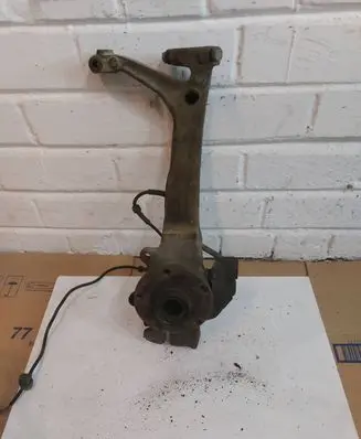 Audi A4 S4 B5 8D Front wheel hub 8D0407258AB