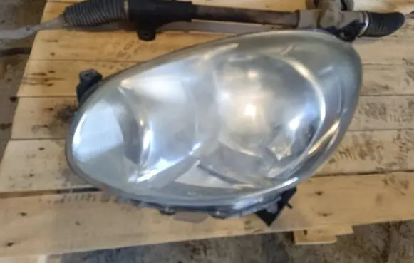 Nissan Micra Headlight/headlamp