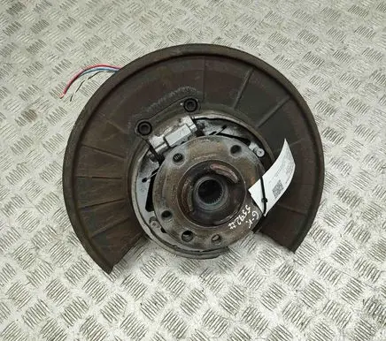 Volkswagen Touareg II Rear wheel hub 7P0505435B