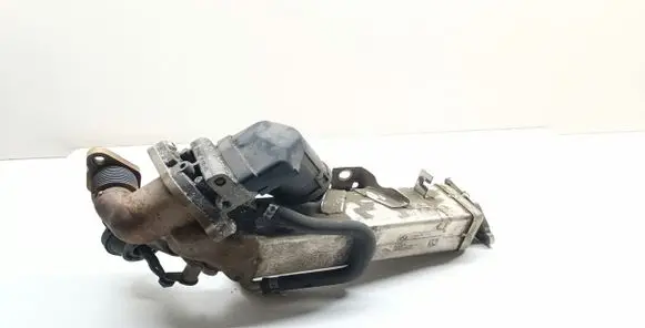 BMW 3 E90 E91 EGR valve cooler 7810751