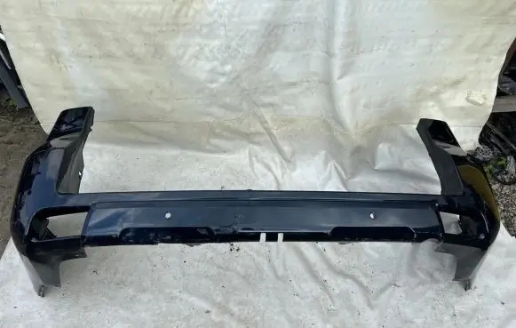 Toyota Land Cruiser (J200) Rear bumper