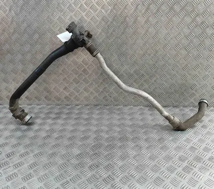 Porsche Boxster 987 Engine coolant pipe/hose 99710675104 99710671103