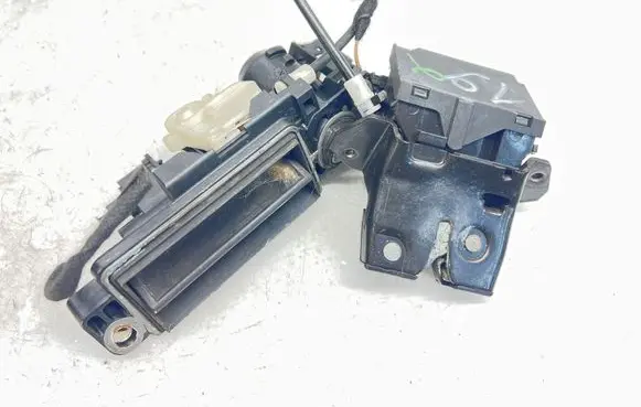 Mercedes-Benz CLK A209 C209 Loading door lock A1717500085