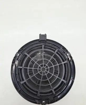 Peugeot 508 High frequency speaker in the rear doors 