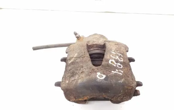 Volkswagen Golf V Front brake caliper