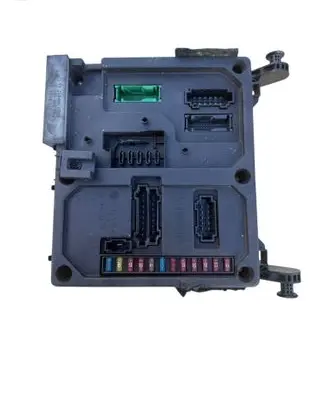 Volkswagen Sharan Fuse module 7M3962258G